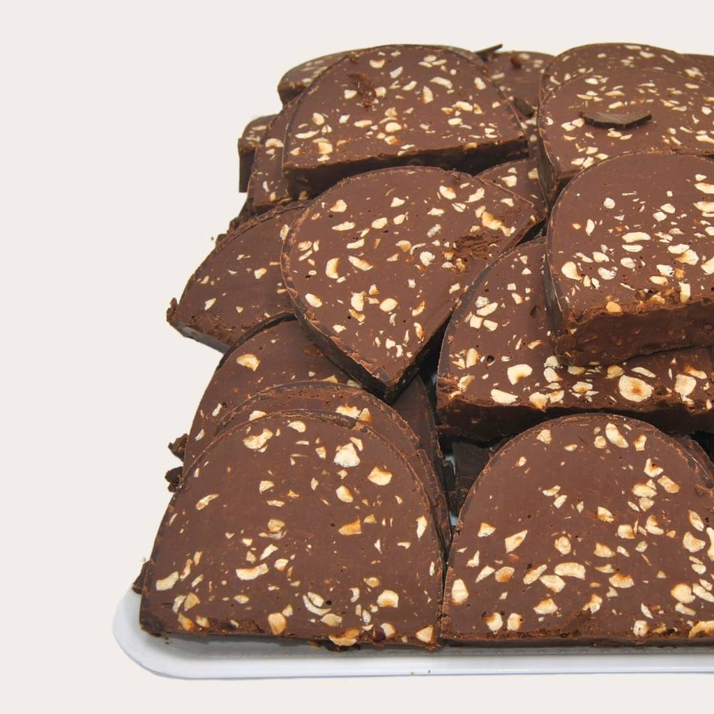 Torrone di cioccolato morbido al Bacio a fette