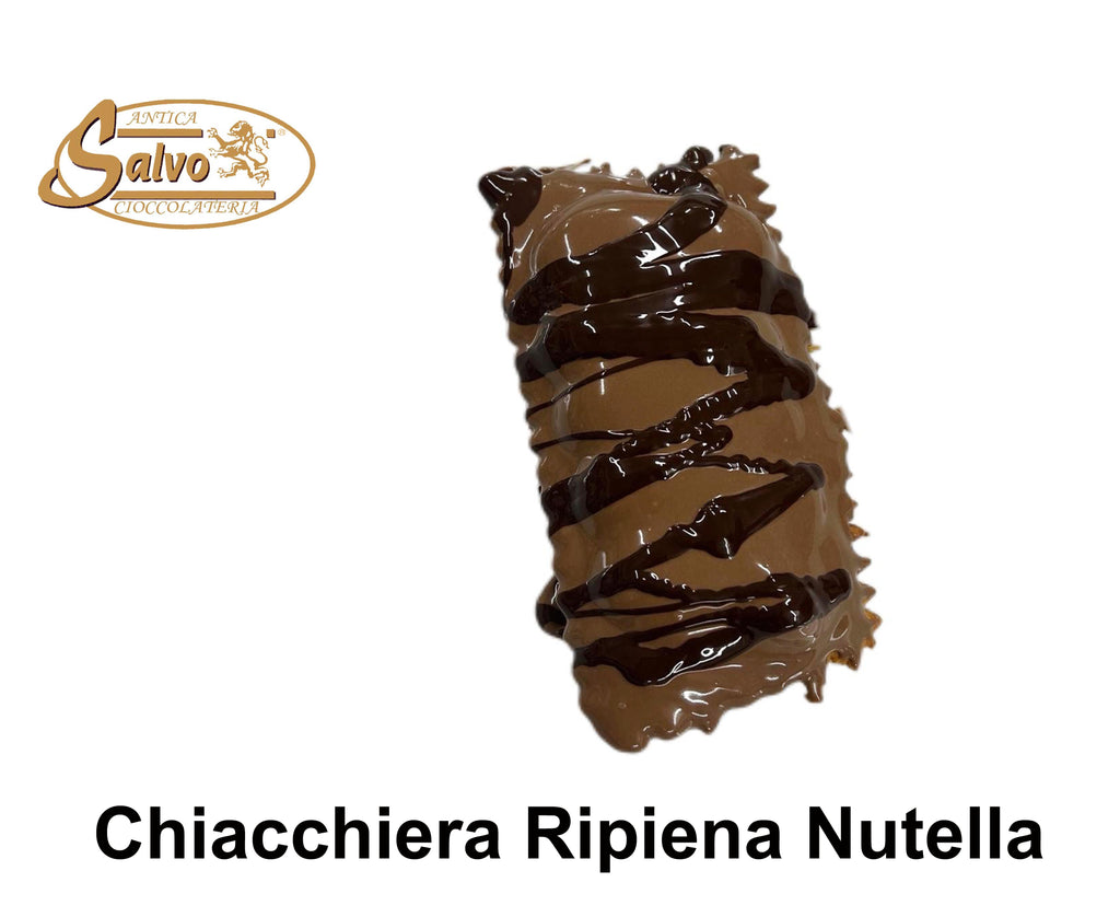 Salvo Chiacchiere di carnevale al latte ripiena di Nutella