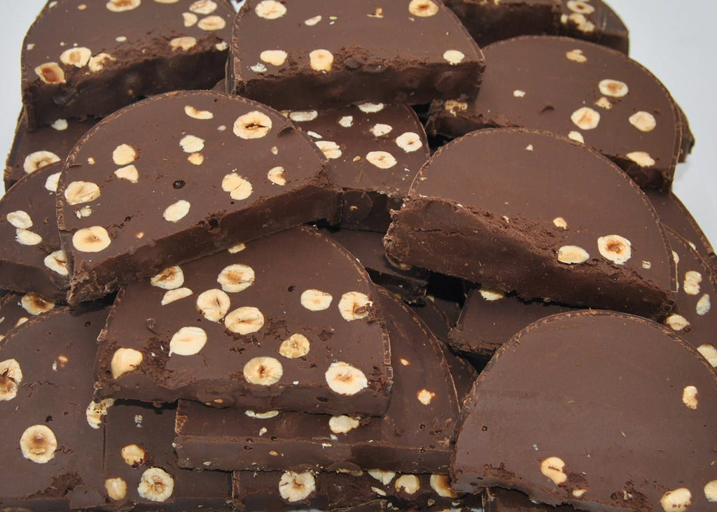 Torrone di cioccolato morbido al Bacio a fette