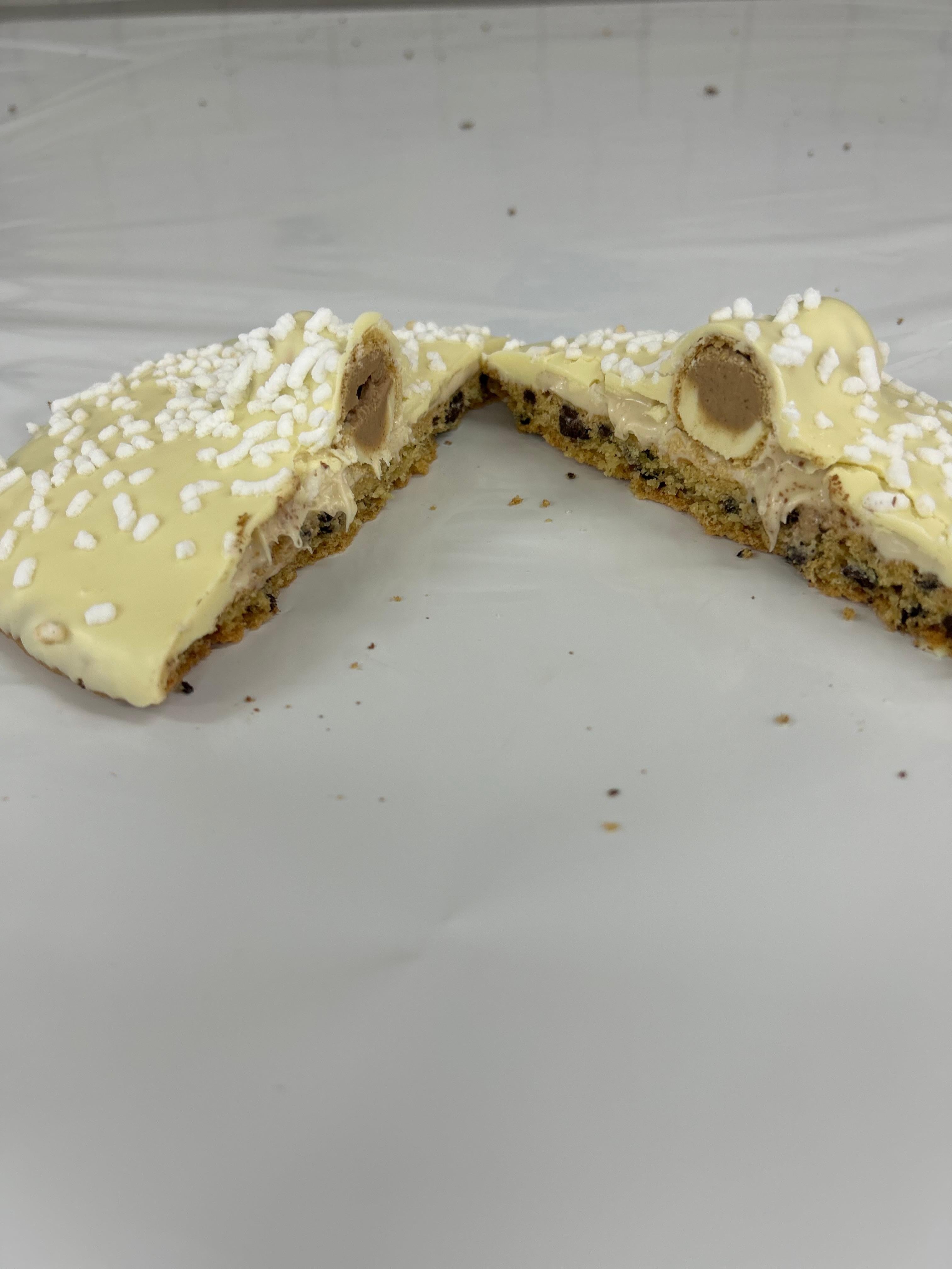CRUMBL COOKIES HIPP