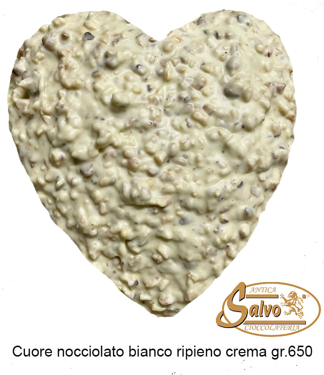 Cuore nocciolato bianco ripieno di crema bianca gr.650