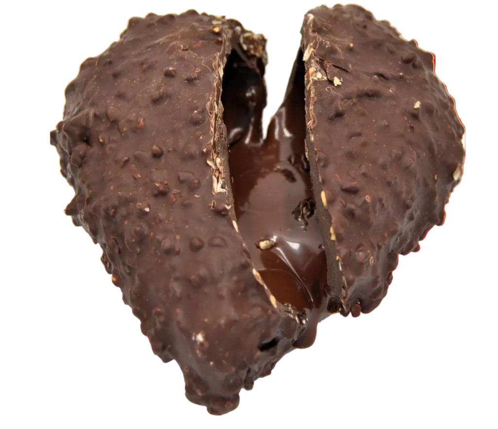 Cuore nocciolato fondente ripieno di crema dark gr.650