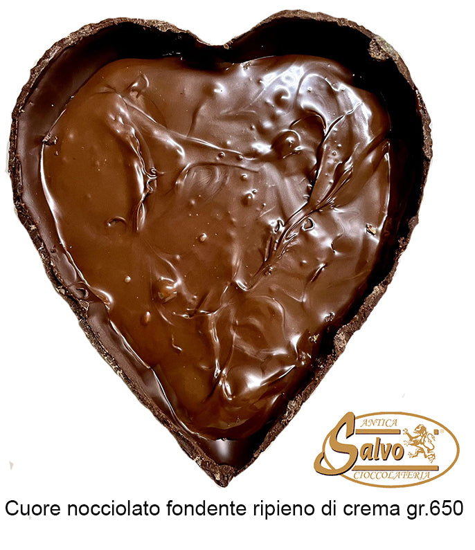 Cuore nocciolato fondente ripieno di crema dark gr.650