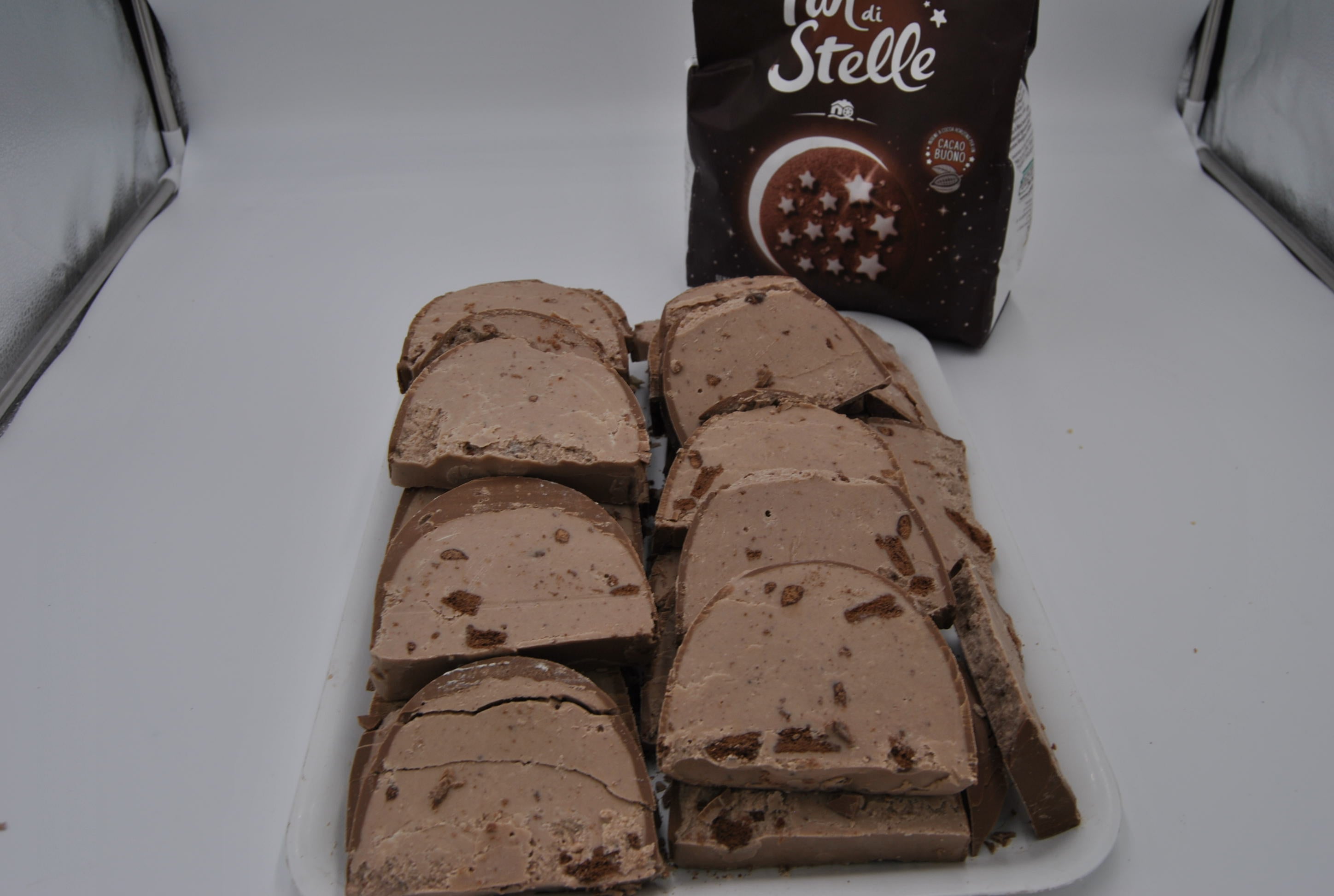Torrone di cioccolato morbido al Pandistelle a fette