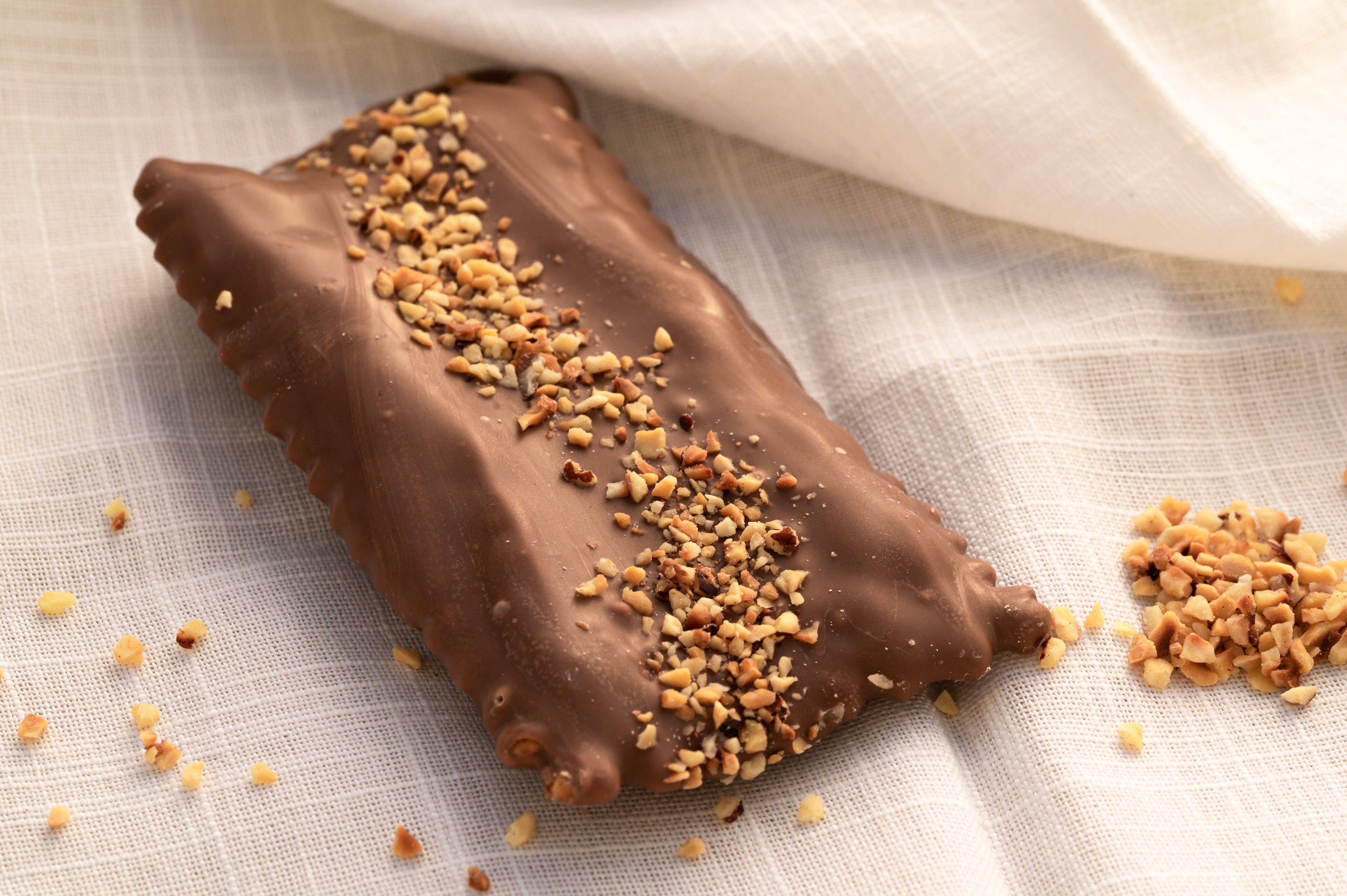 Antica Salvo Chiacchiere di carnevale al latte ripiena di Crema Buen' Gr.500