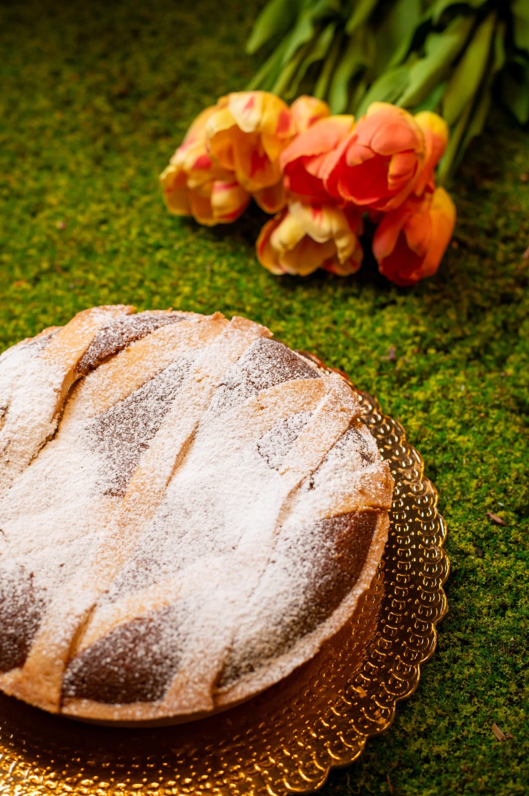 TORTA  AL CIOCCOLATO E MANDORLE